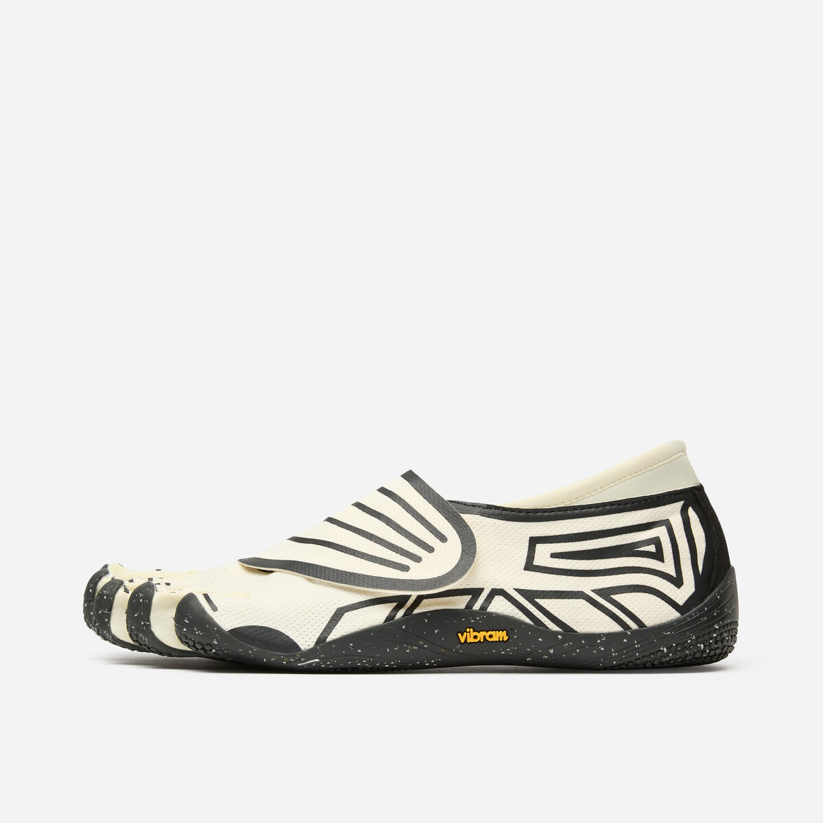 Groundsplay W88 — Ivory / Black · Schuhe — Belegsignale